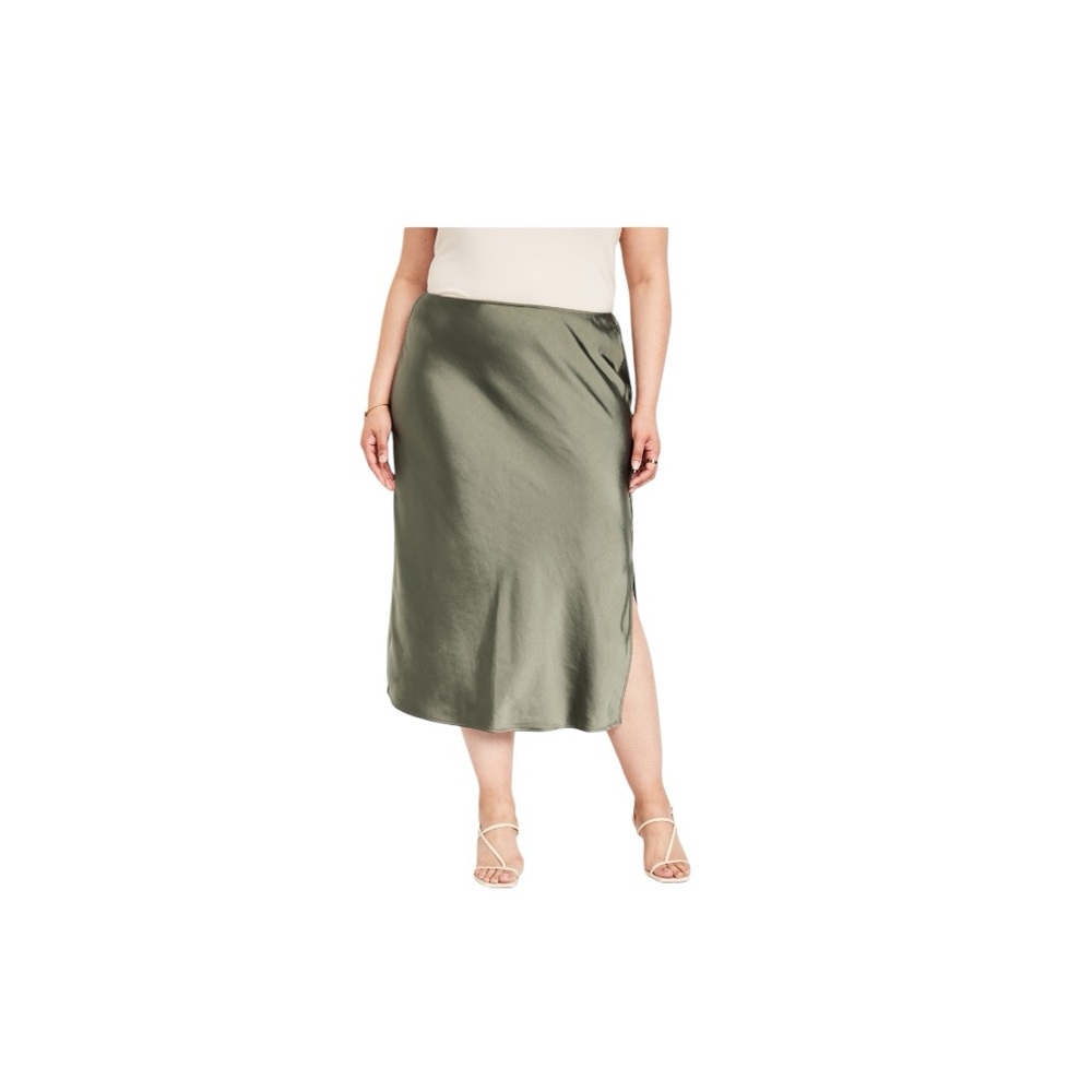 High wasted satin midi slippers skirt